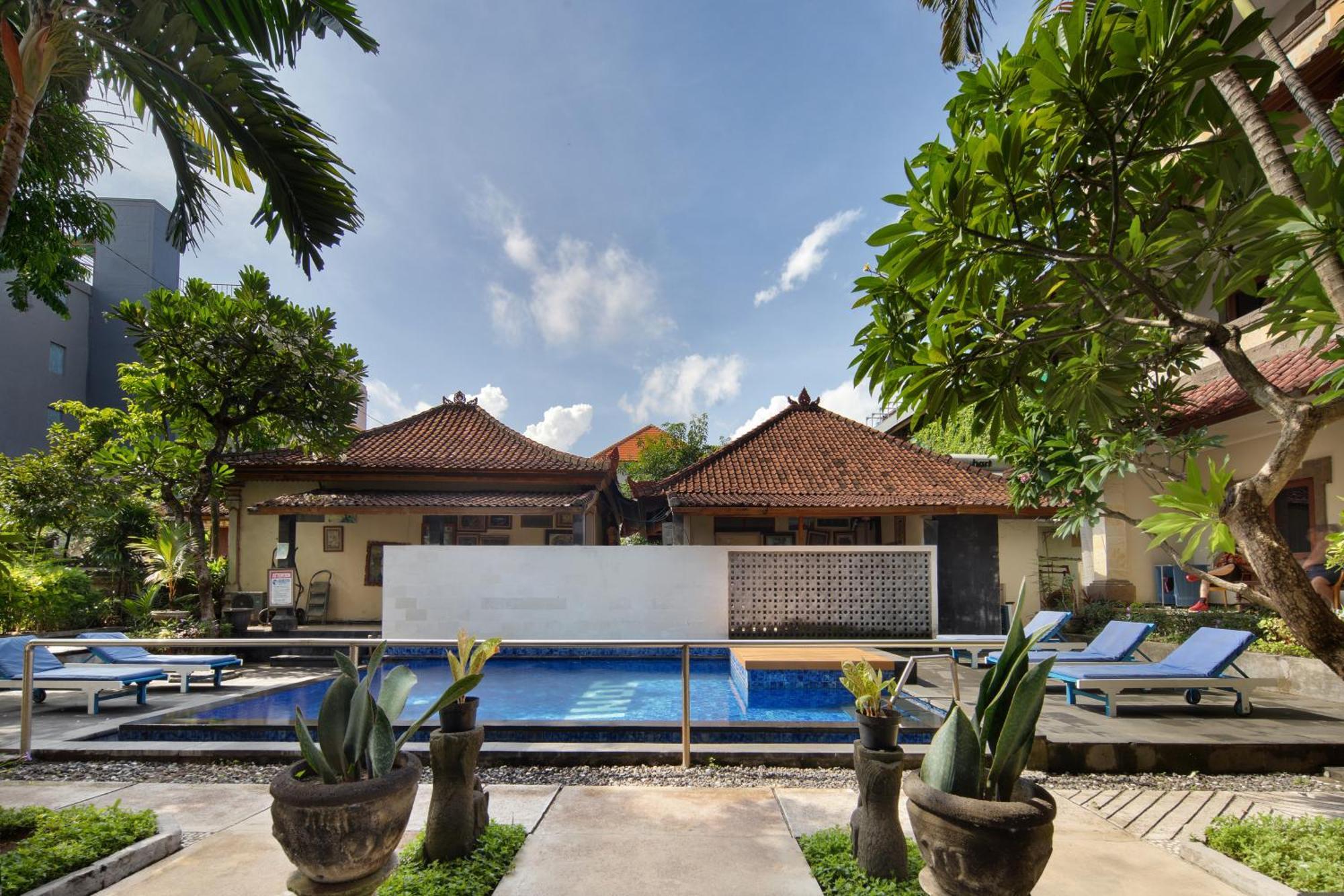 Legian Village Beach Resort - Chse Certified Kültér fotó