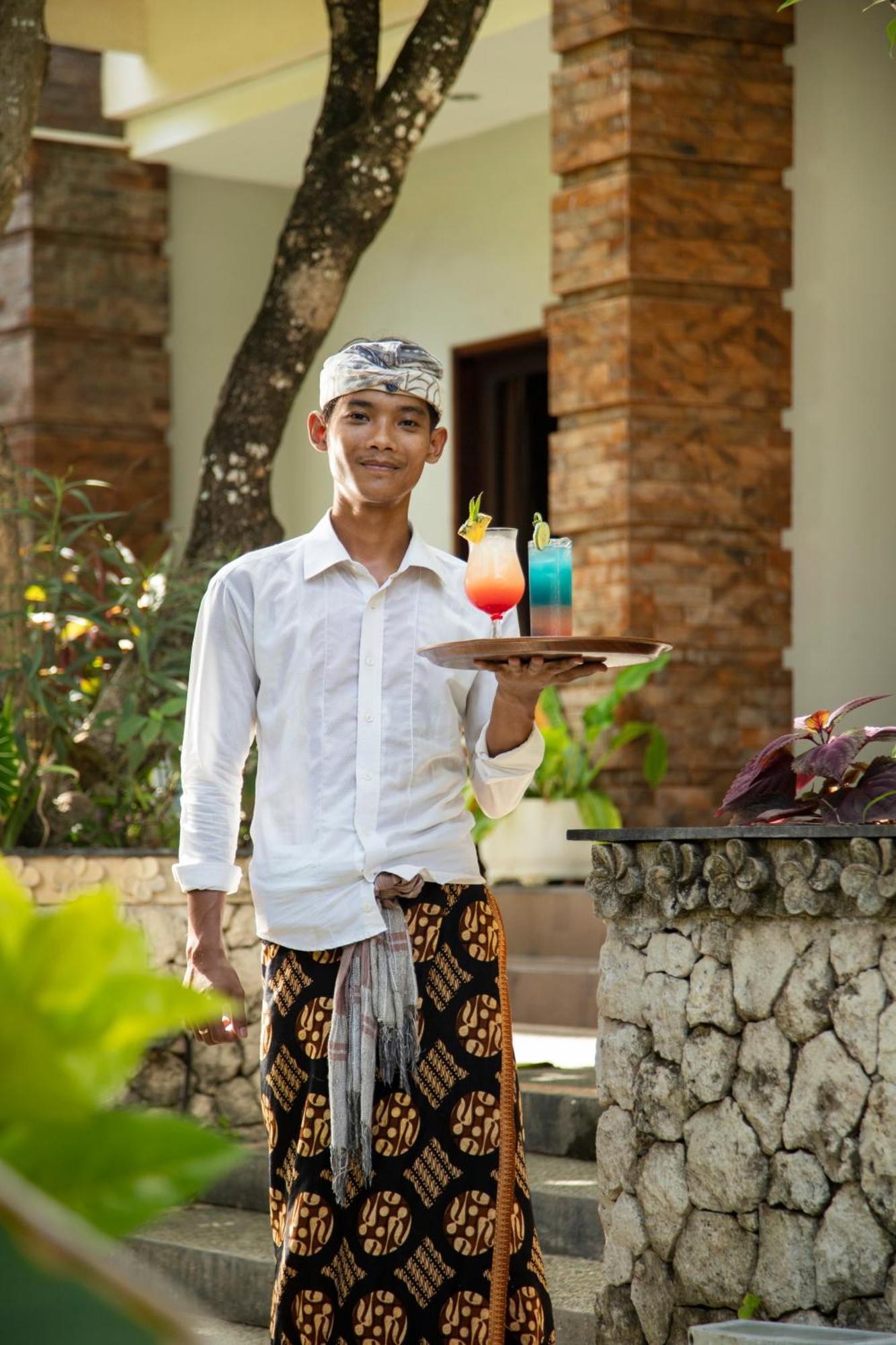 Legian Village Beach Resort - Chse Certified Kültér fotó